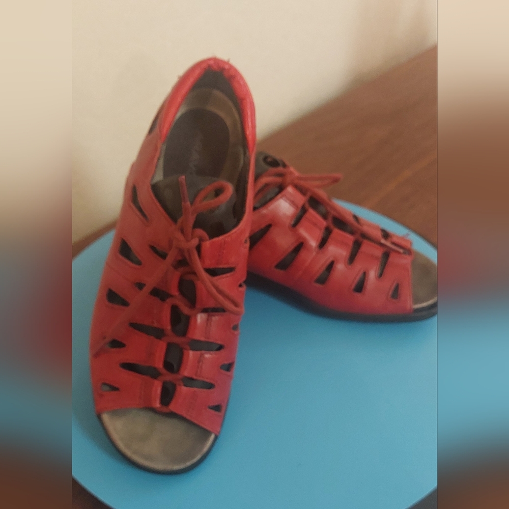 Aravon Red Leather Lace-Up Peep-Toe Sandals